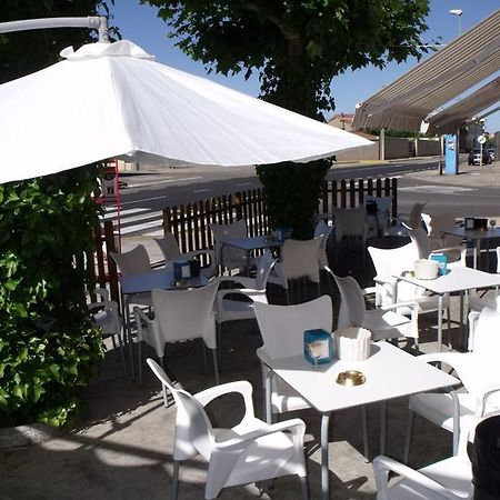 Hostal Salones Victoria Santa Marina del Rey Exteriér fotografie